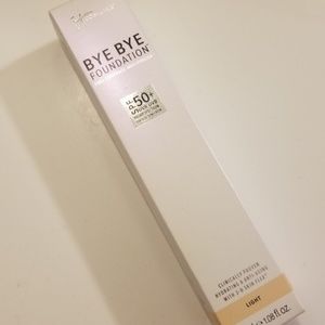 IT cosmetics light bye bye foundation